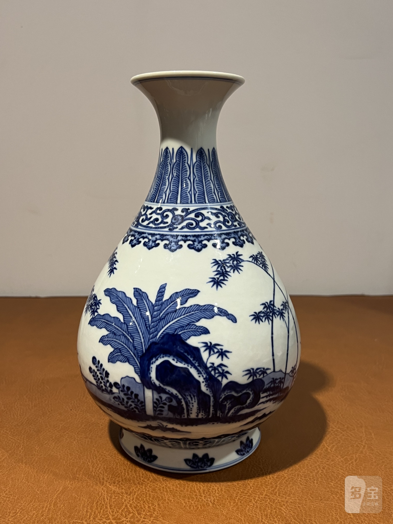 清乾隆 青花洞石芭蕉纹玉壶春瓶 - 图3